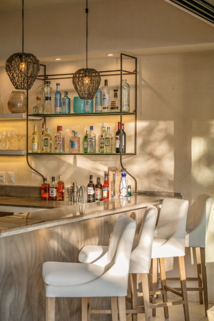 Casa Lola / Carousel