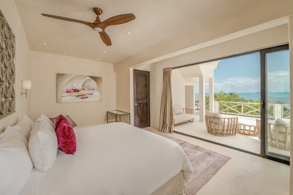 Casa Lola / Suites