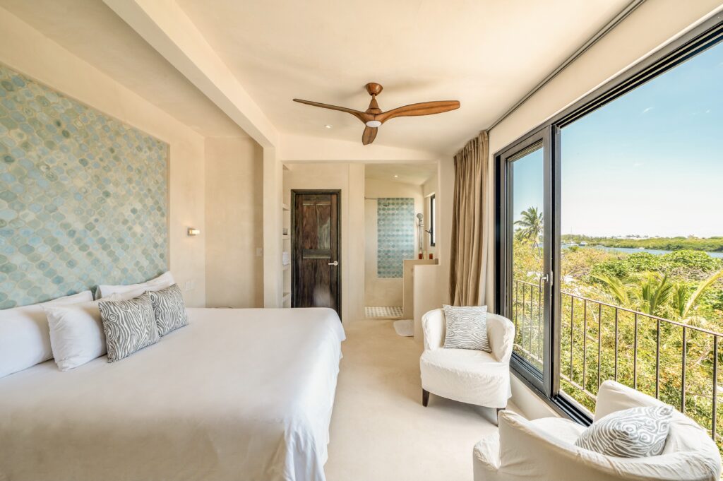 Casa Lola / Suites