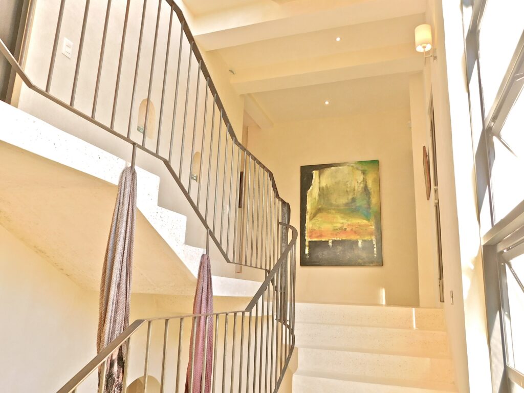 Villa Encantada / Carousel