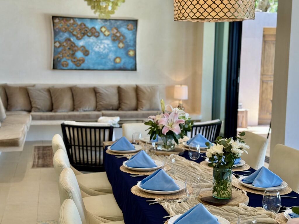 Villa Encantada / Carousel