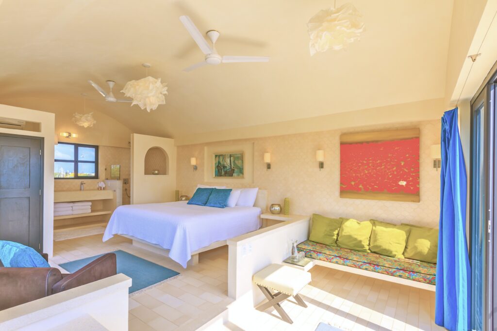 Villa Encantada / Suites
